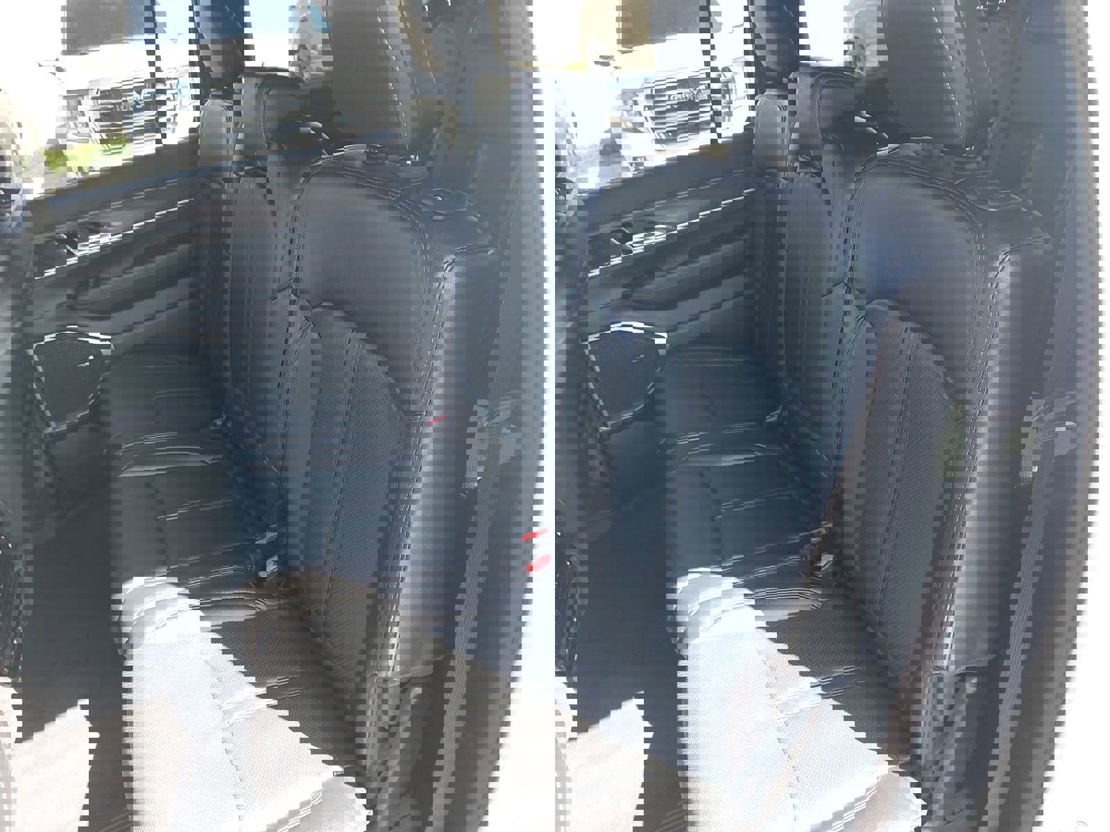 Used 2023 Jeep Wagoneer L Series II image 15