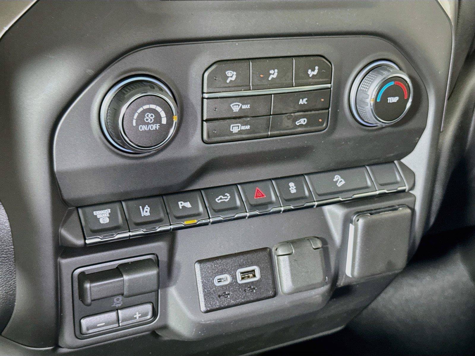 New 2026 Chevrolet Silverado 2500 Custom w/ Custom Value Package AWD/4WD image 10