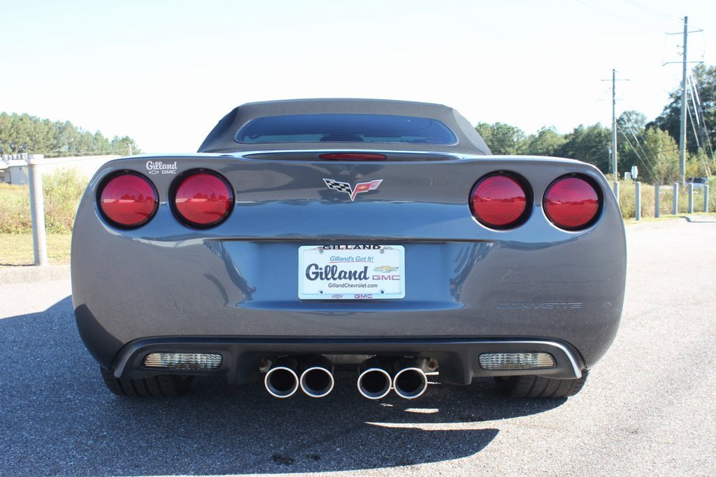 Used 2009 Chevrolet Corvette Base 2D Convertible w/ Preferred Equipment Group image 15