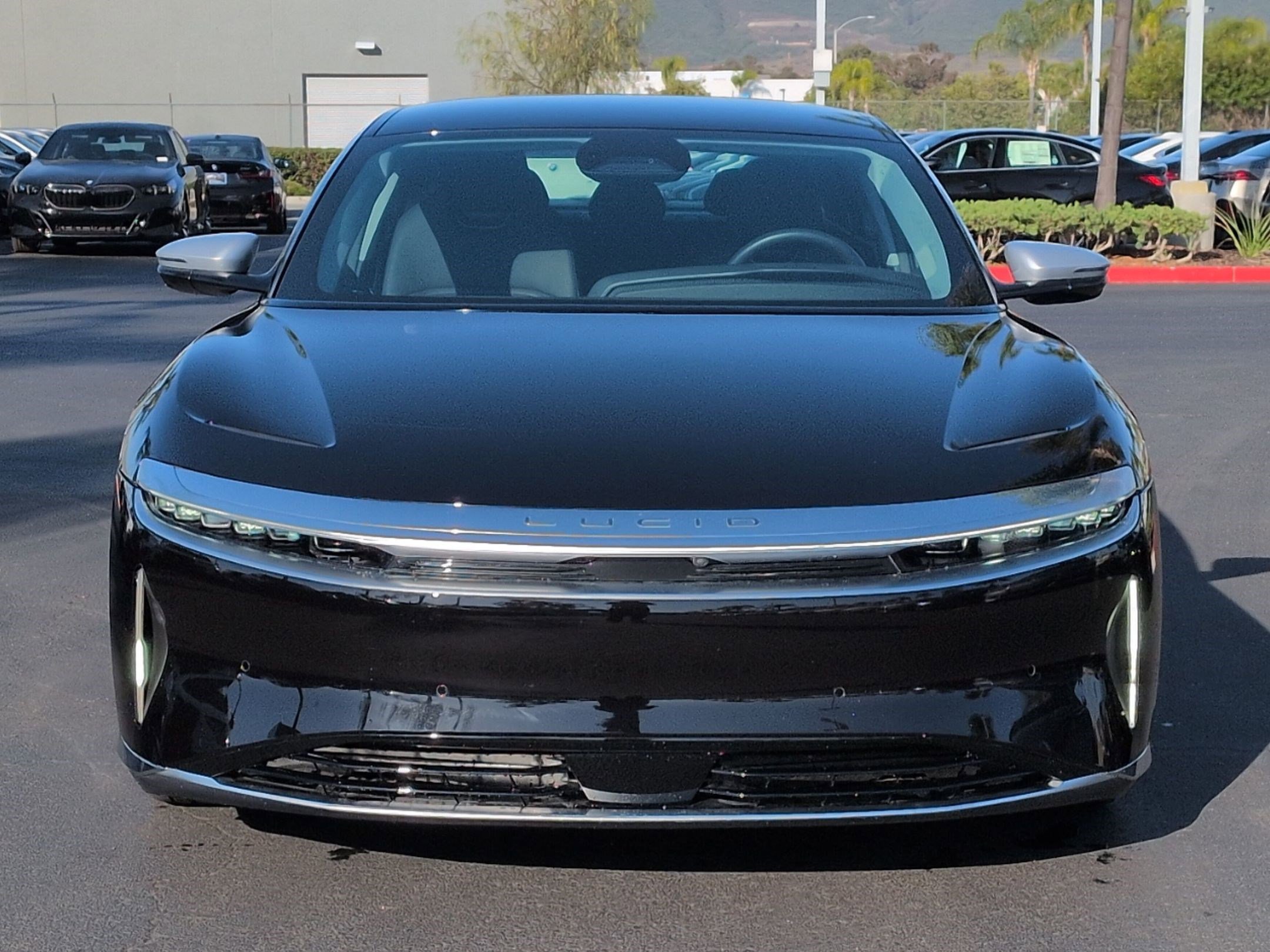 Used 2025 Lucid Air Grand Touring AWD/4WD image 3