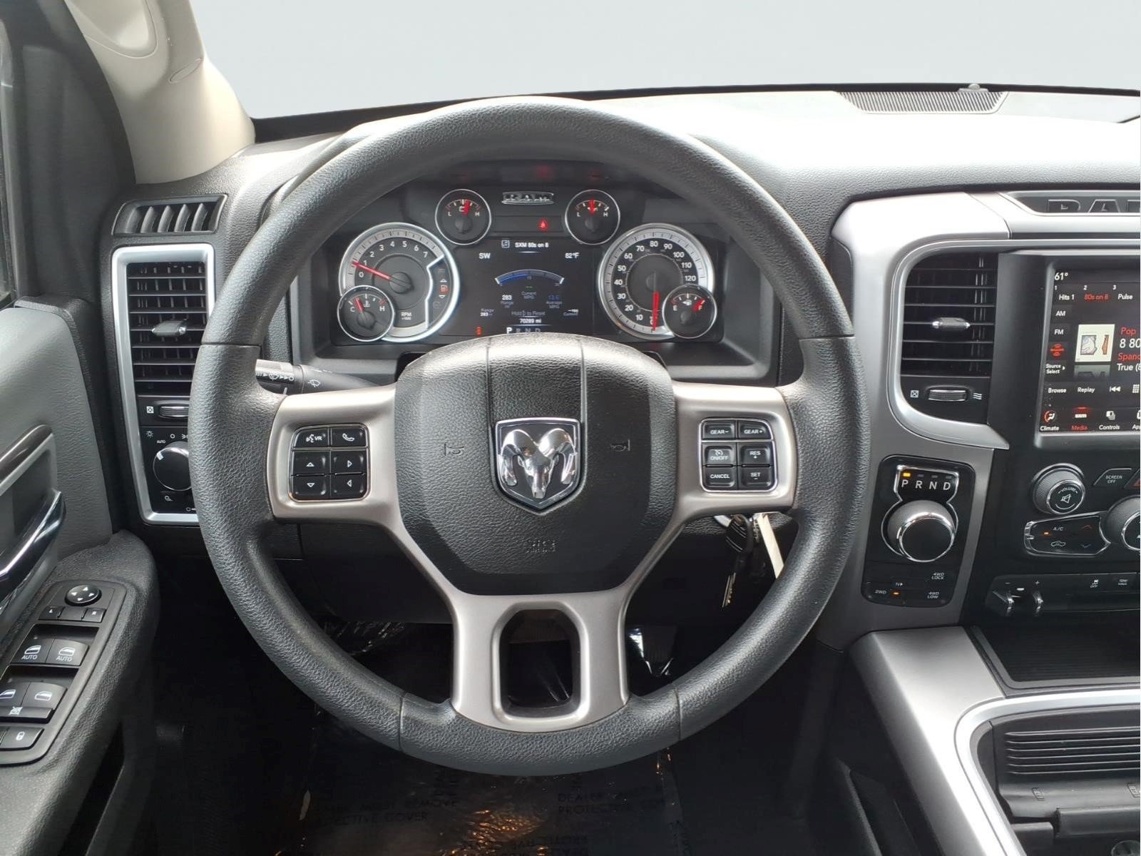 Used 2023 RAM 1500 Classic SLT w/ Trailer & Traction Group AWD/4WD image 11