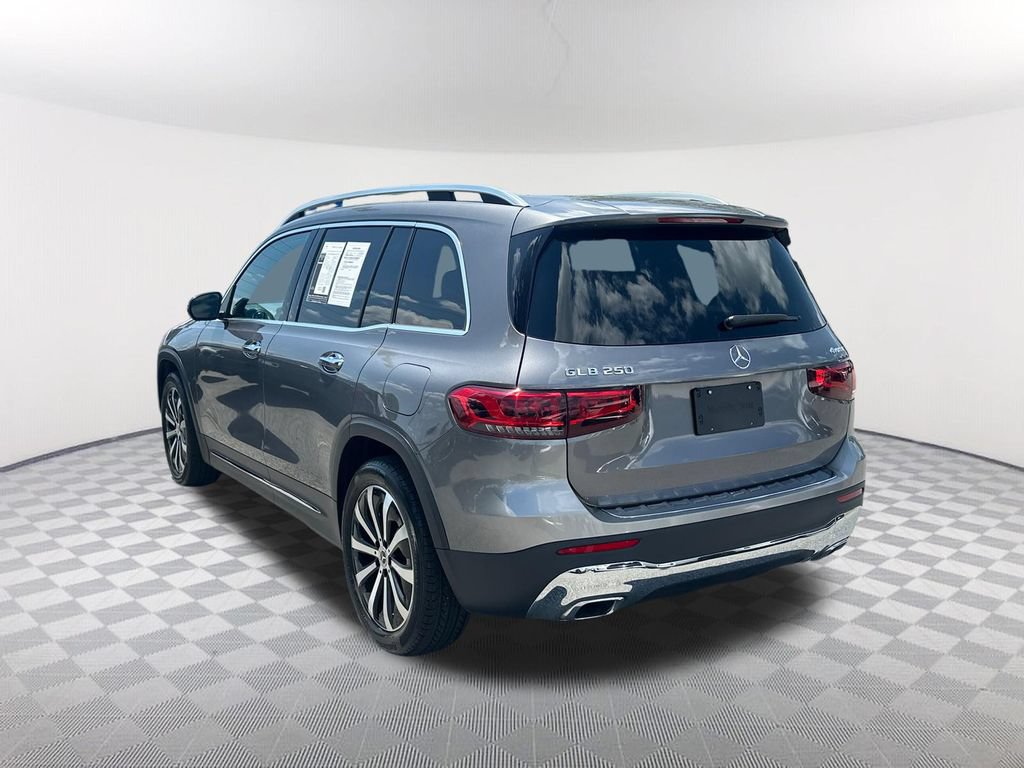 Used 2021 Mercedes-Benz GLB 250 4MATIC image 7