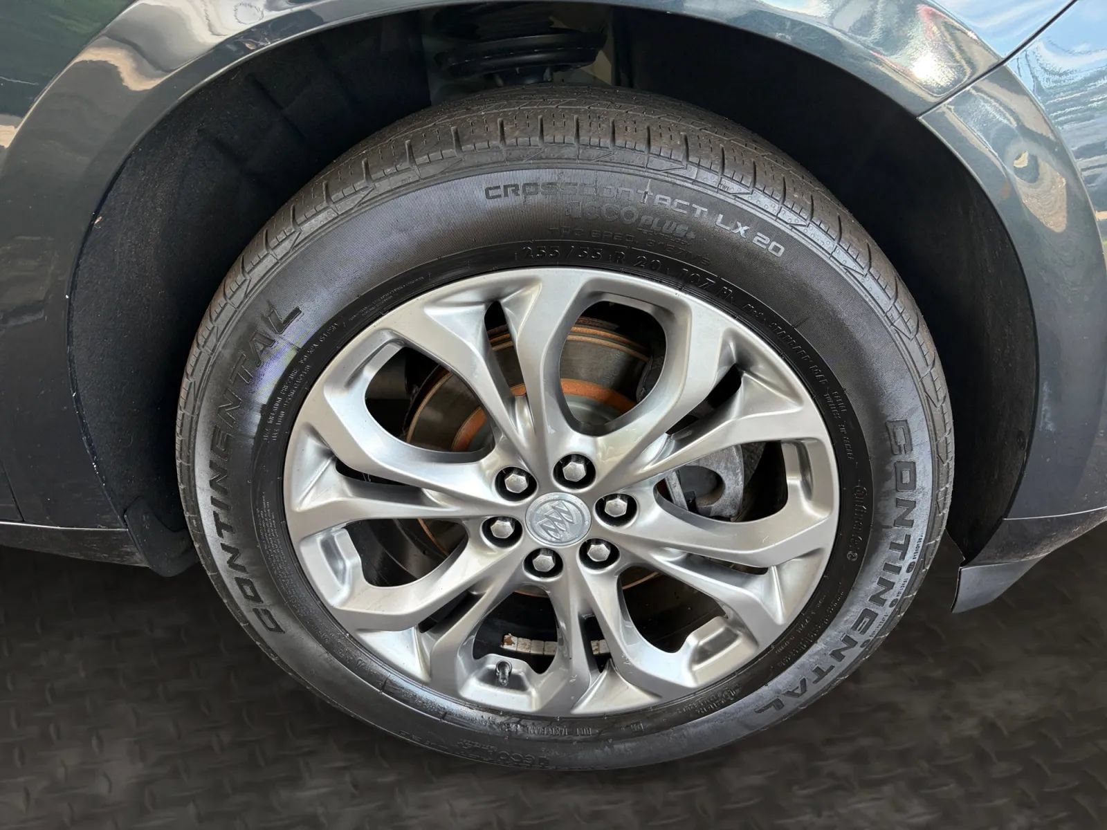 Used 2019 Buick Enclave Avenir w/ Avenir Technology Package AWD/4WD image 40
