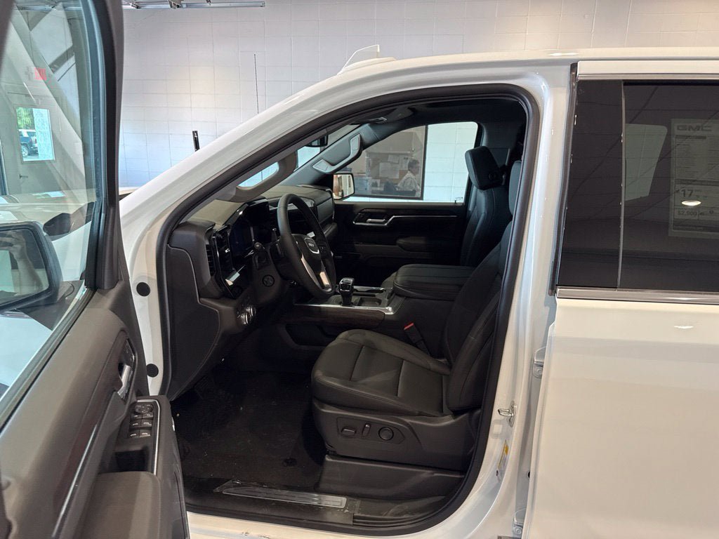 New 2026 GMC Sierra 1500 SLT w/ SLT Convenience Package AWD/4WD image 24