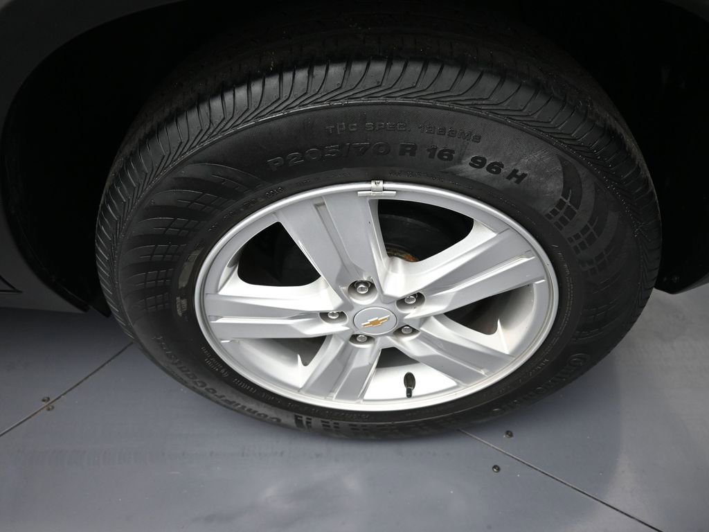 Used 2020 Chevrolet Trax LS w/ Tint and Cruise Package FWD image 15