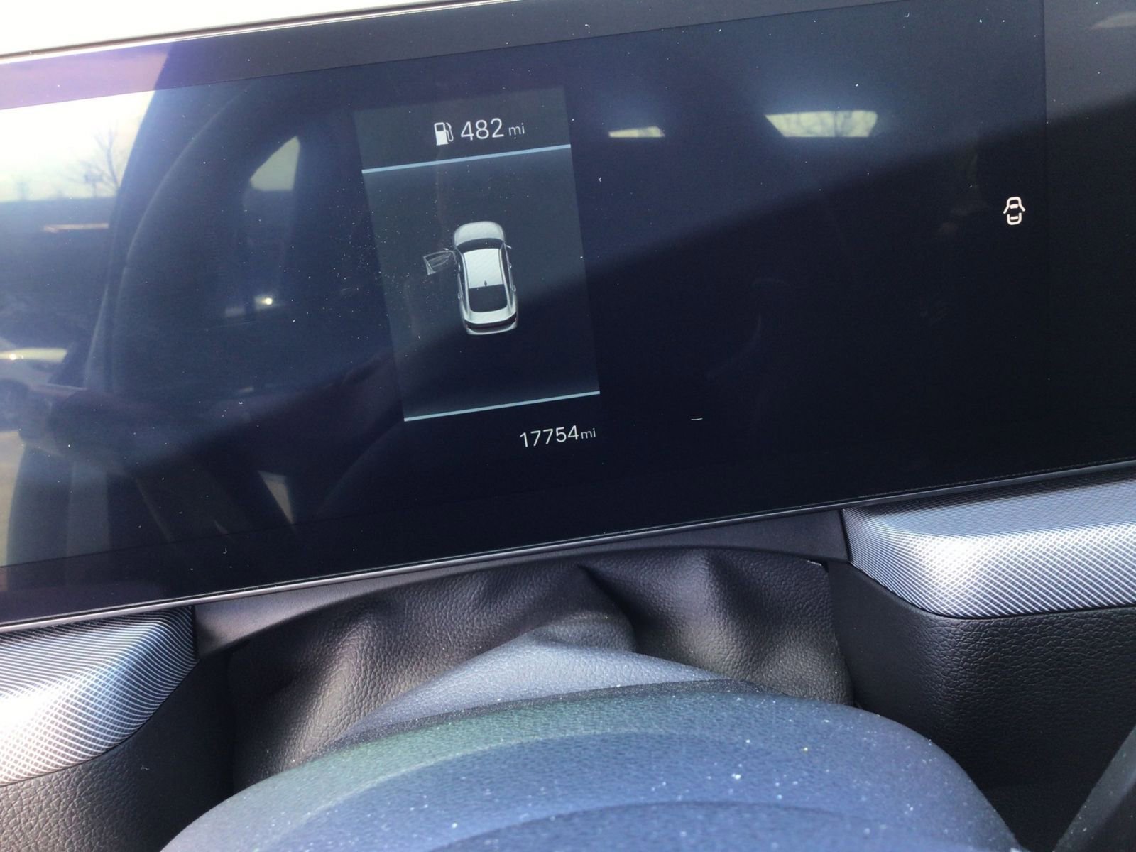 Used 2025 Hyundai Sonata SEL FWD image 41