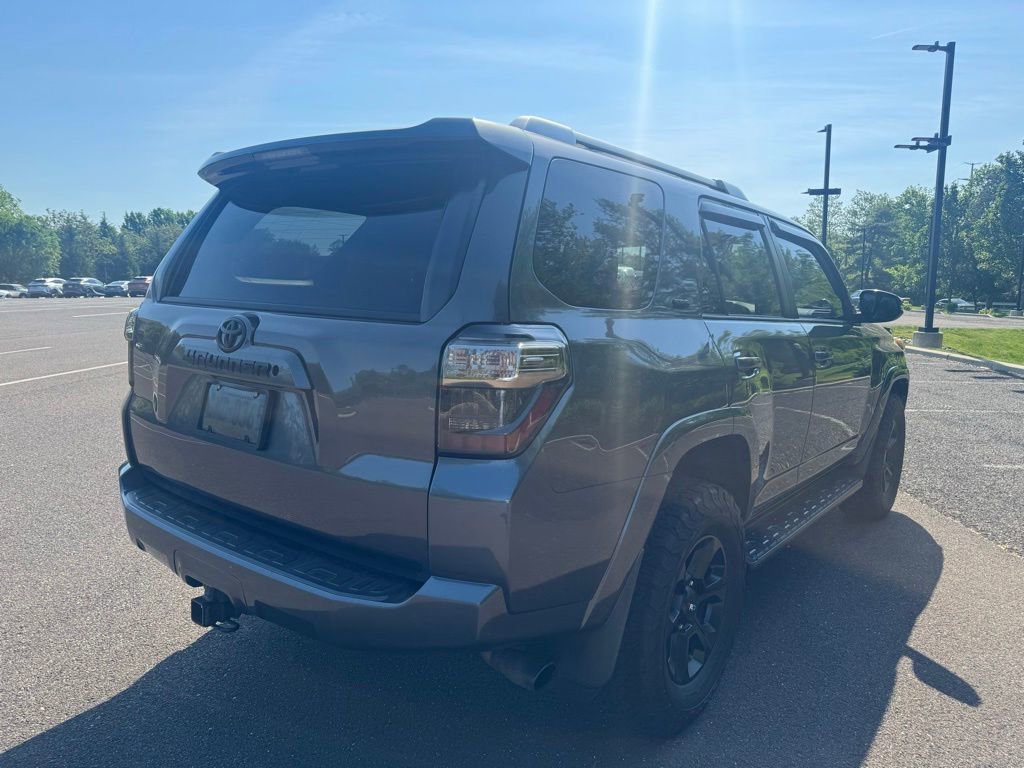 Used 2015 Toyota 4Runner SR5 Premium AWD/4WD image 4