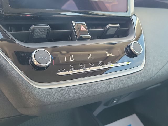 Used 2026 Toyota Corolla LE FWD image 26