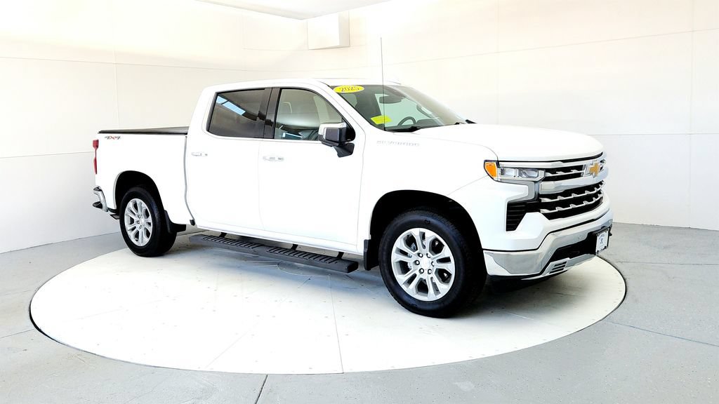 Used 2025 Chevrolet Silverado 1500 LTZ w/ LTZ Premium Package AWD/4WD image 7