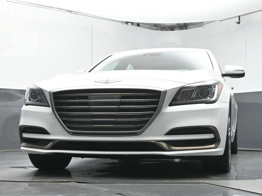 Used 2020 Genesis G80 3.8 RWD image 30