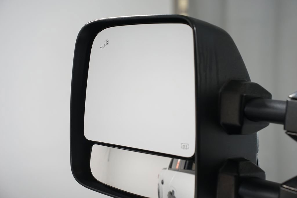 Used 2018 Nissan Titan PRO-4X w/ Pro-4x Utility Package image 27