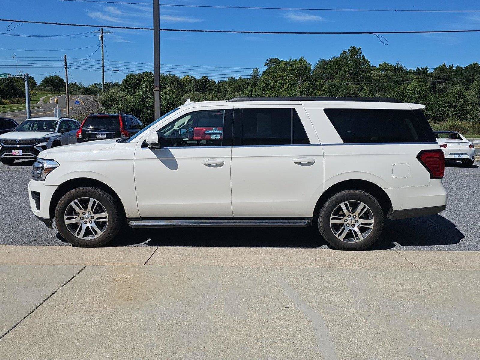 Used 2022 Ford Expedition Max XLT AWD/4WD image 9