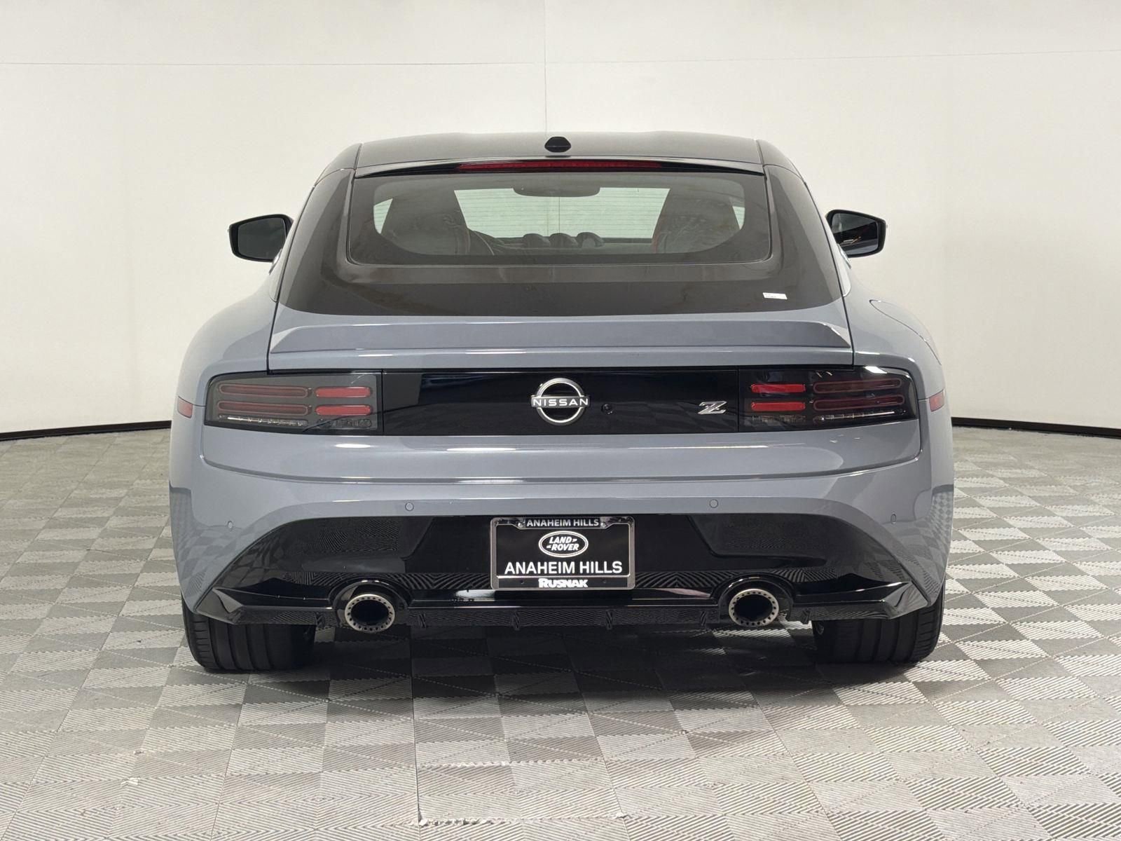 Used 2024 Nissan Z Performance w/ Floor Mat Package image 4