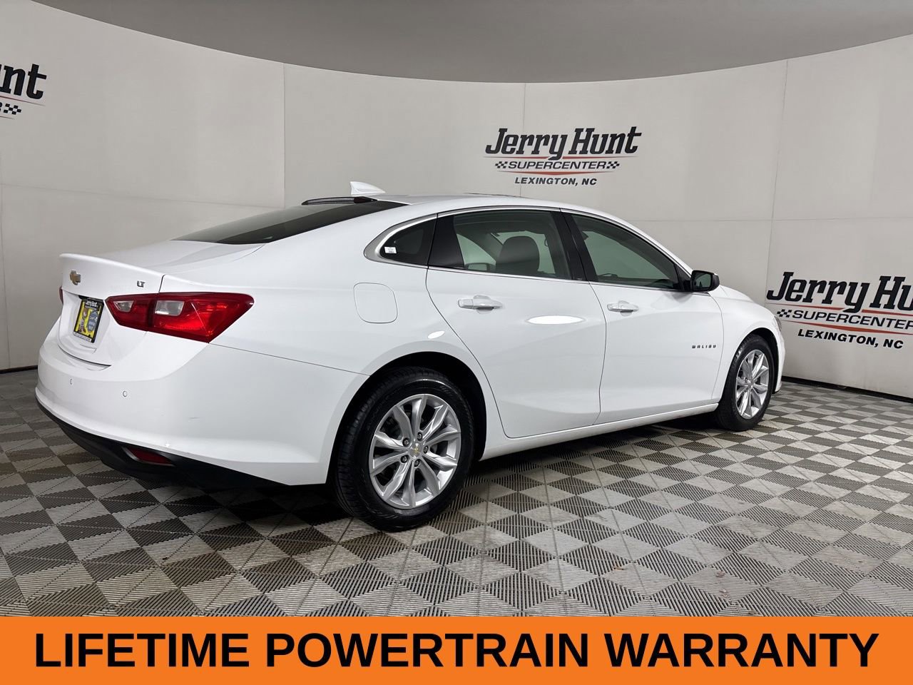 Used 2024 Chevrolet Malibu LT image 5