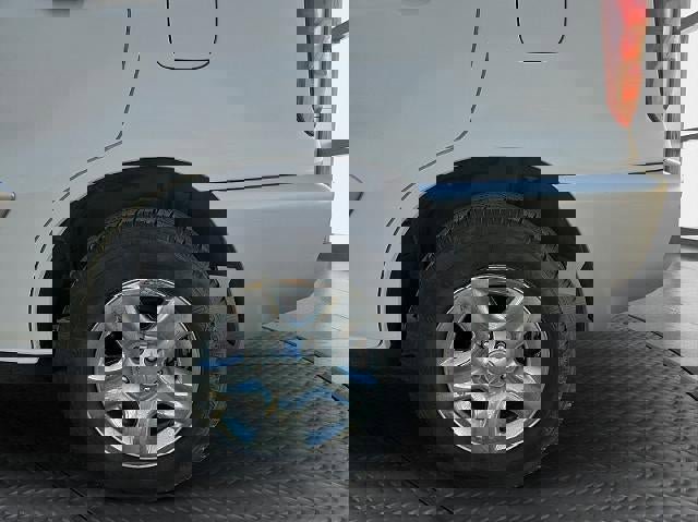 Used 2004 Toyota RAV4 4d SUV FWD AT image 38