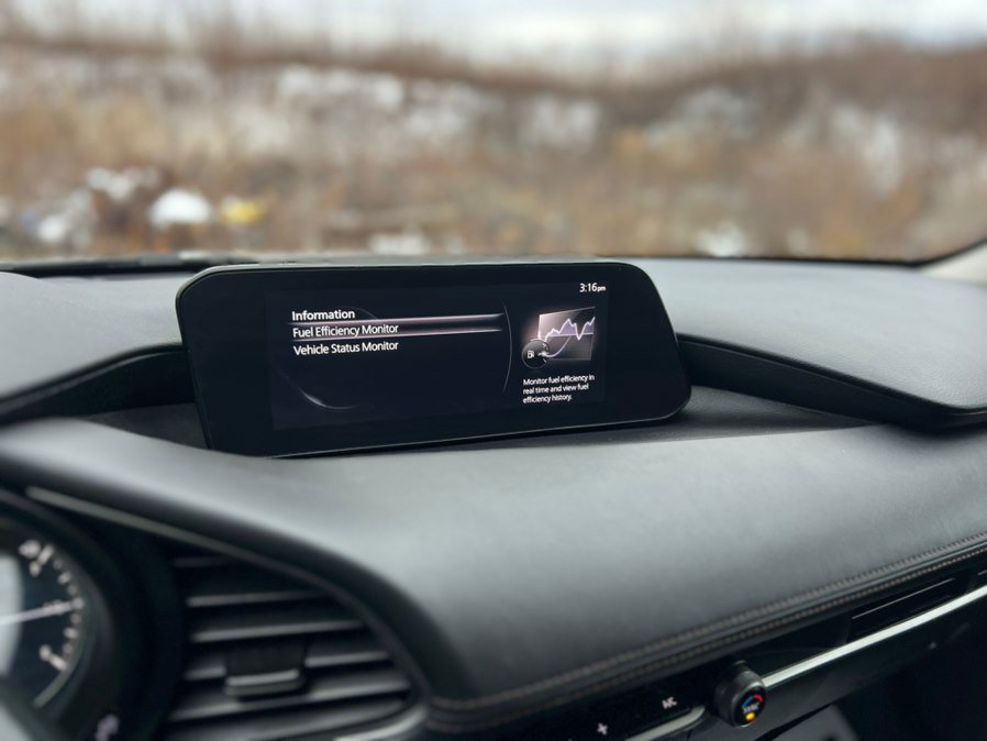 Used 2020 MAZDA MAZDA3 Sedan w/ Select Package image 18