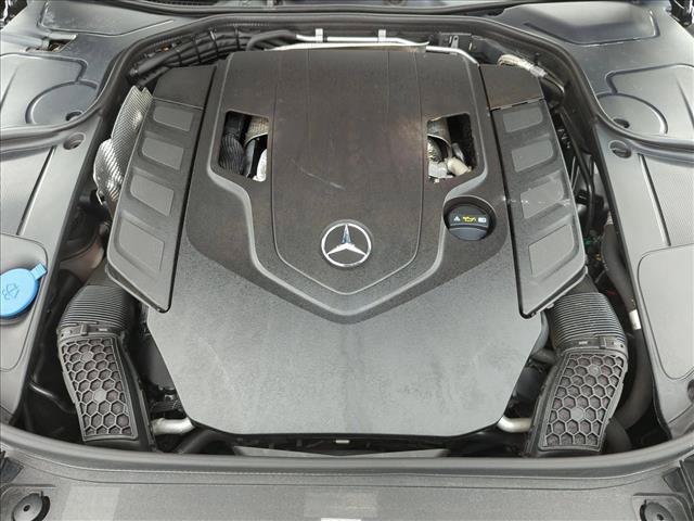Used 2018 Mercedes-Benz S 560 Sedan image 23