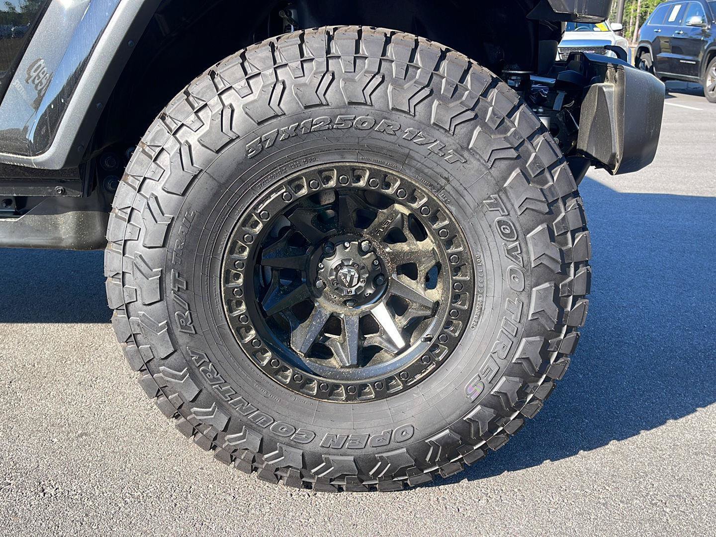 New 2026 Jeep Gladiator Sport AWD/4WD image 9