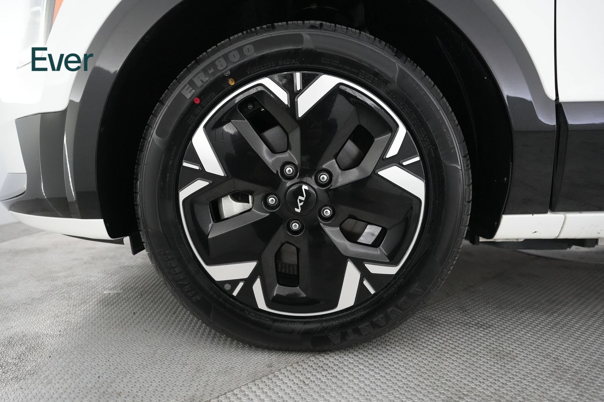 Used 2024 Kia Niro Wind FWD image 19
