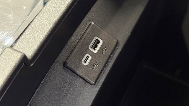 Used 2025 Chevrolet Tahoe LT image 45