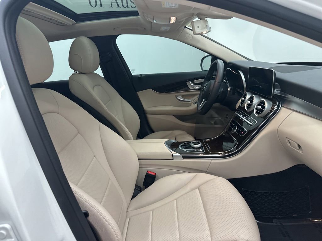 Used 2019 Mercedes-Benz C 300 Sedan image 24