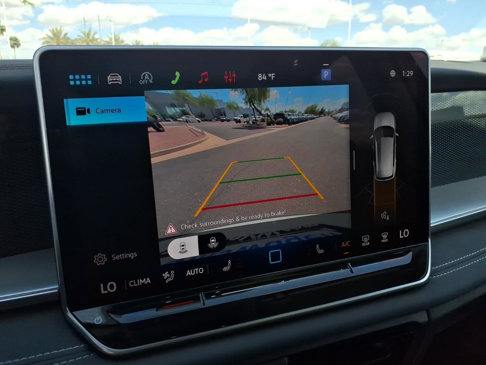 New 2026 Volkswagen Tiguan SE image 19