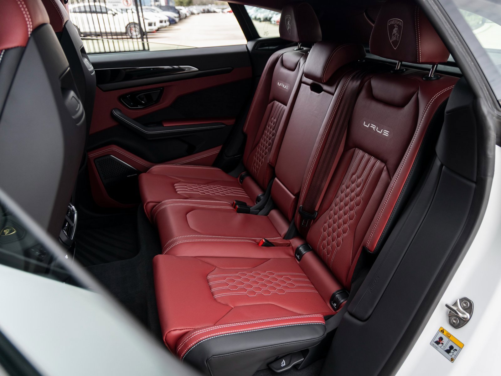 Used 2024 Lamborghini Urus S image 35