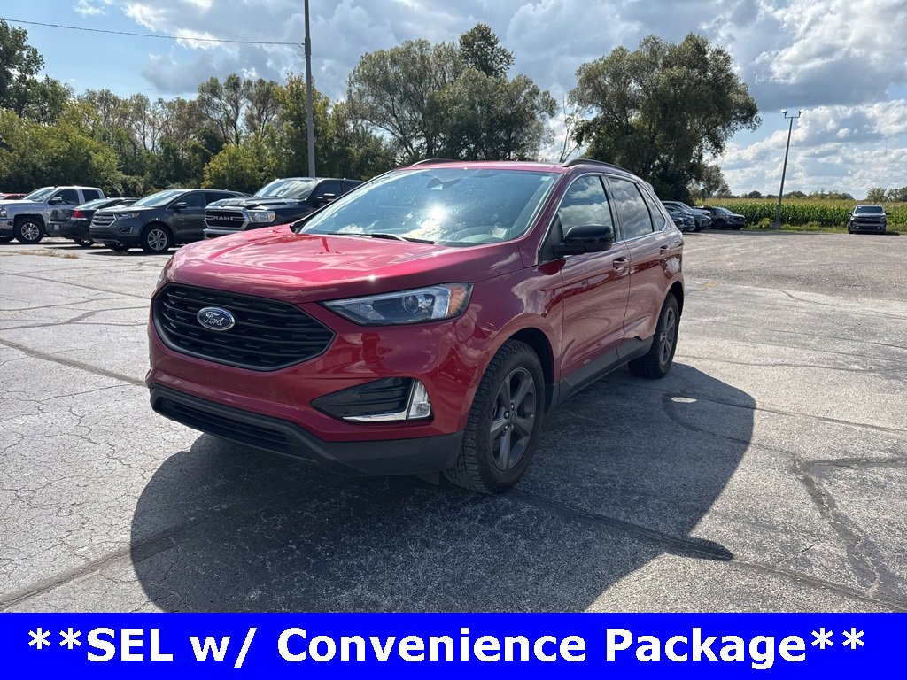 Used 2022 Ford Edge SEL w/ Sport Appearance Package image 2