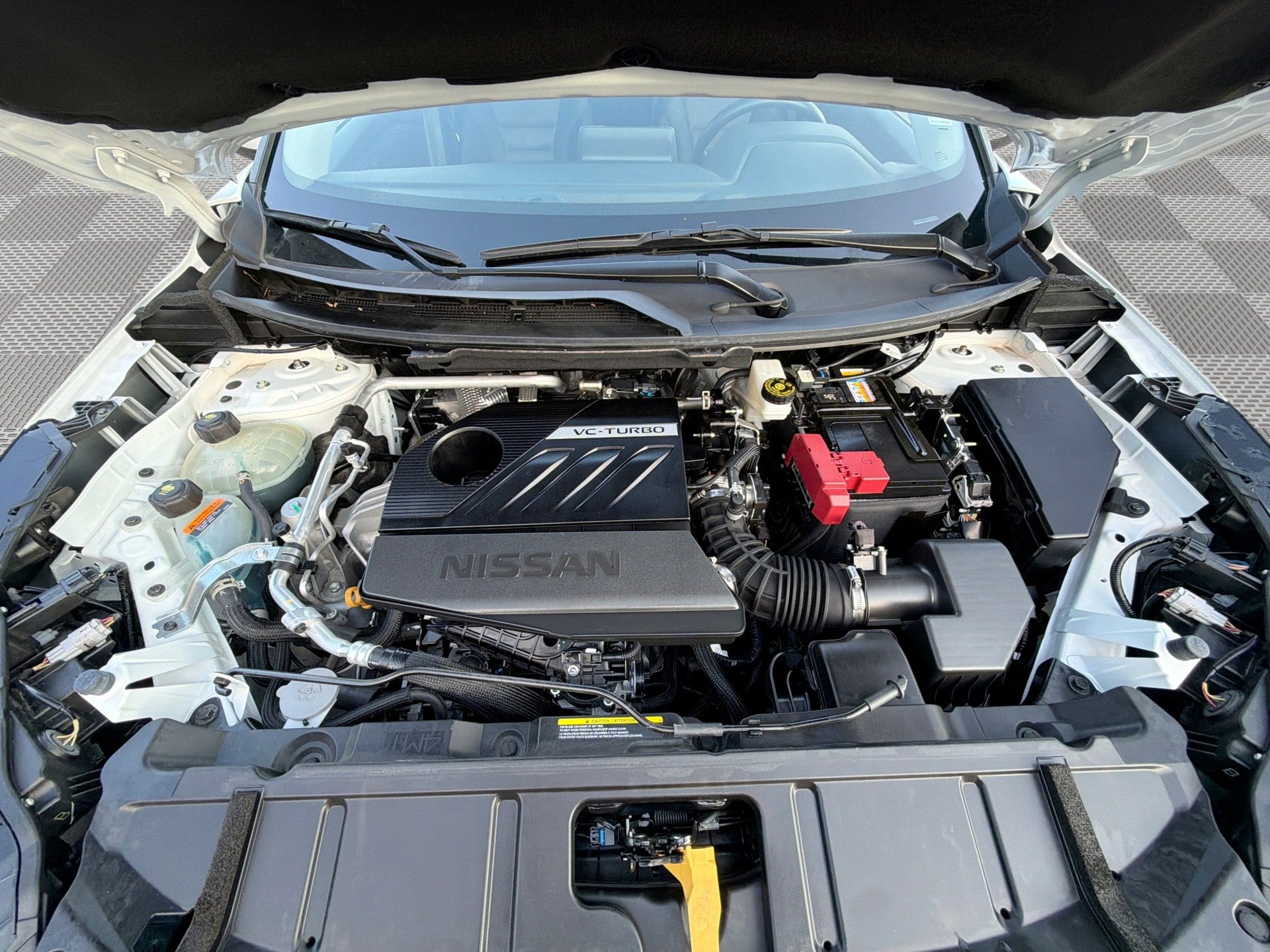 Used 2025 Nissan Rogue SV AWD/4WD image 17