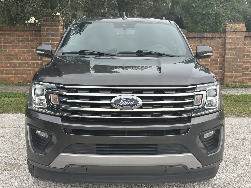 Used 2021 Ford Expedition XLT RWD image 3