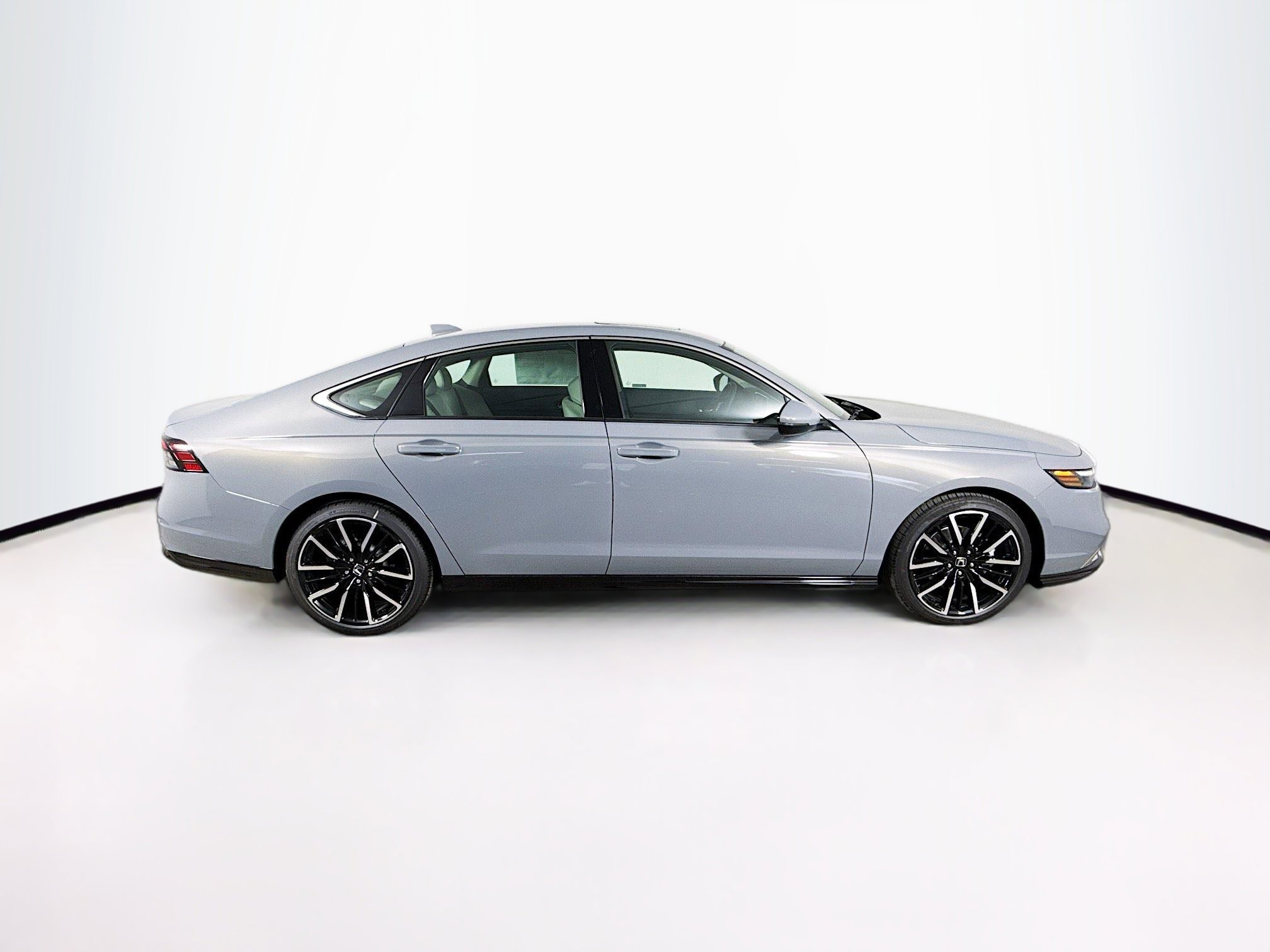 New 2025 Honda Accord Touring image 2