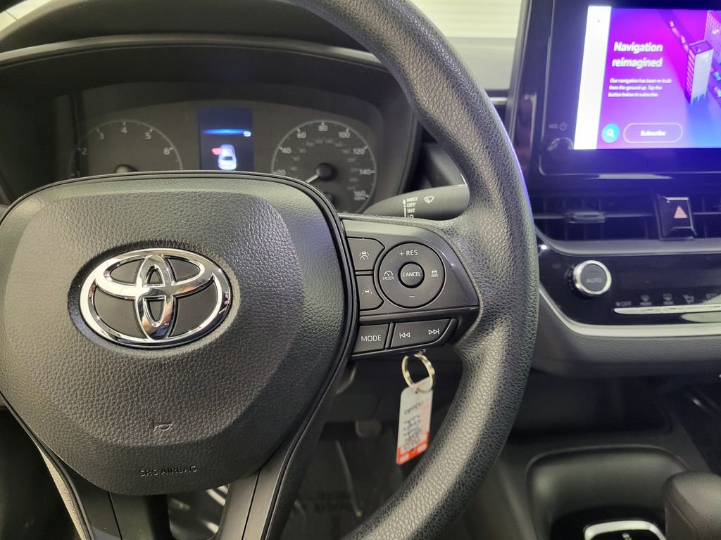 Used 2024 Toyota Corolla LE image 4