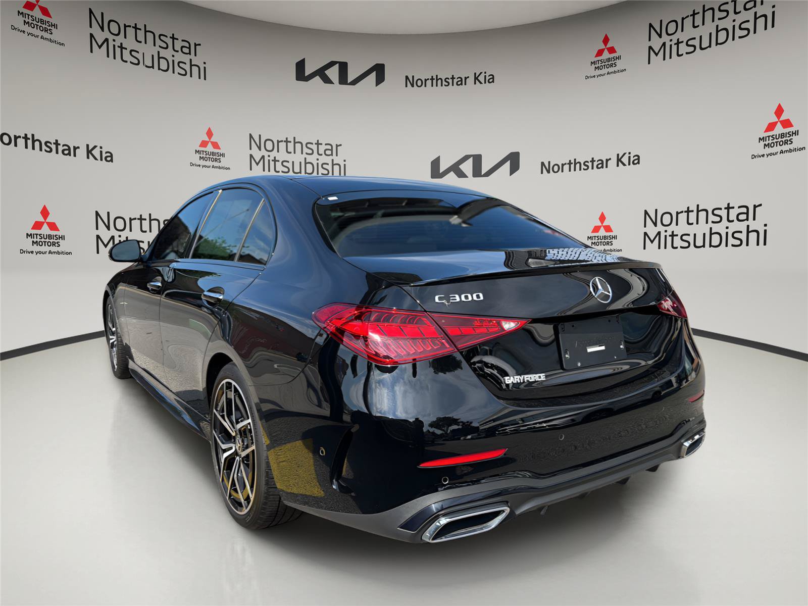 Used 2023 Mercedes-Benz C 300 Sedan image 5