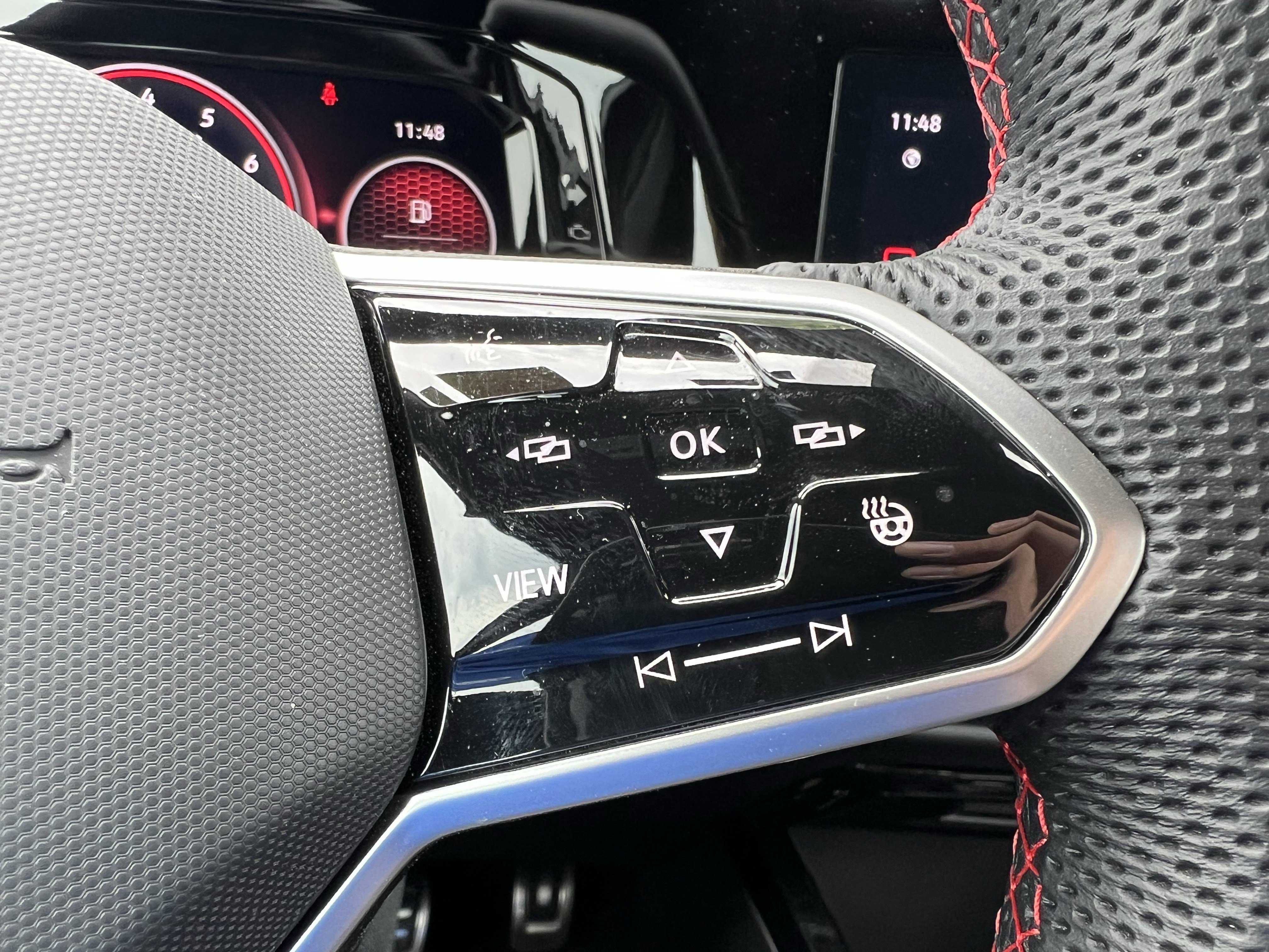 Used 2024 Volkswagen GTI SE FWD image 20