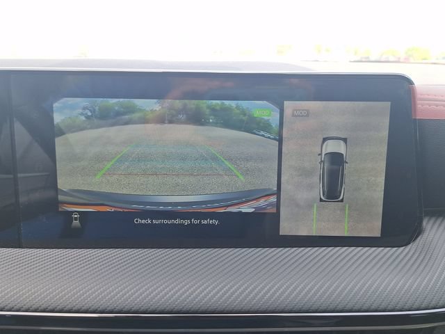 Certified 2025 Nissan Kicks SR FWD image 14