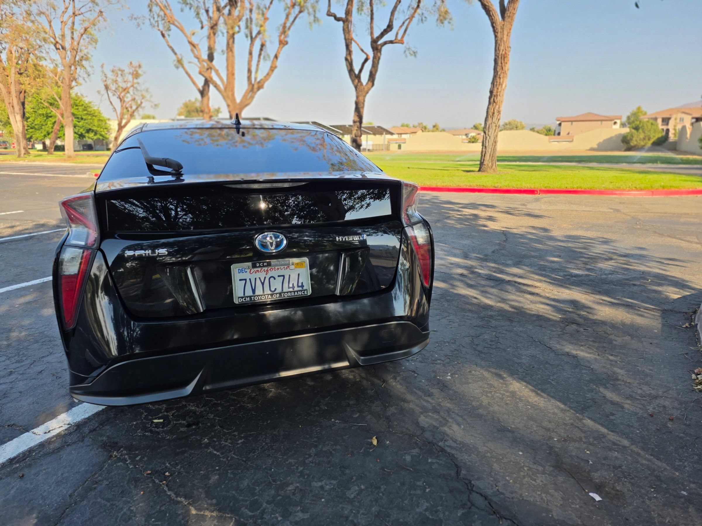 Used 2016 Toyota Prius Four Touring FWD image 8