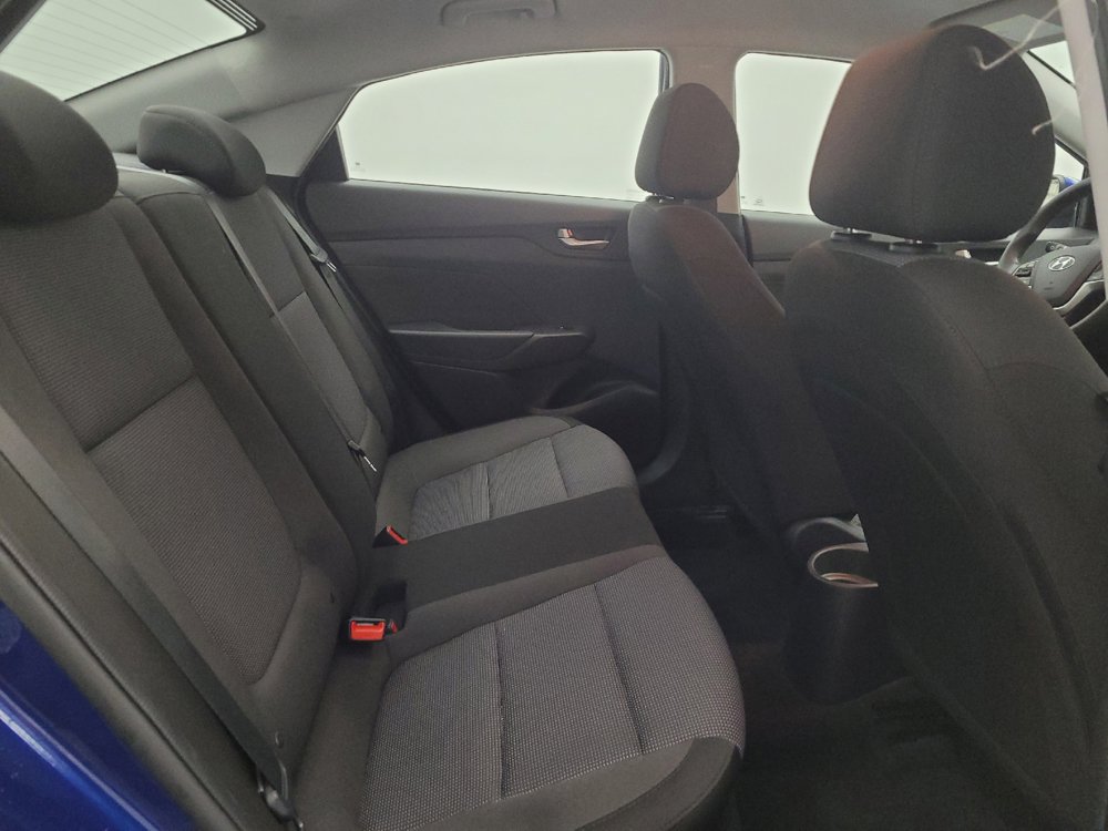 Used 2022 Hyundai Accent SE FWD image 19