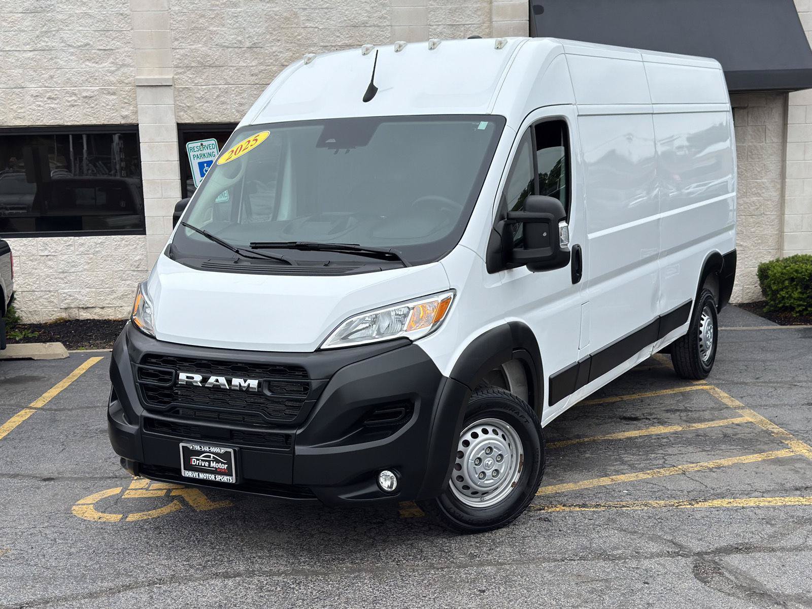 Used 2025 RAM ProMaster 2500 w/ Convenience Group FWD image 7