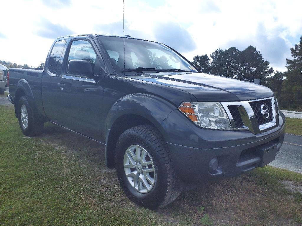 Used 2015 Nissan Frontier SV