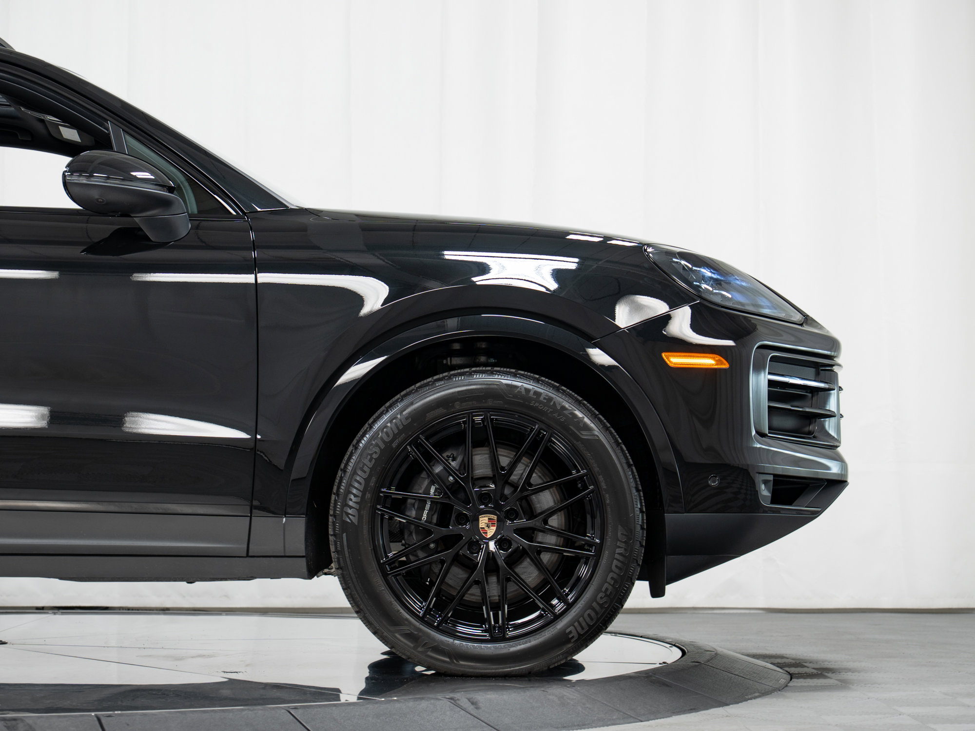 New 2026 Porsche Cayenne image 11