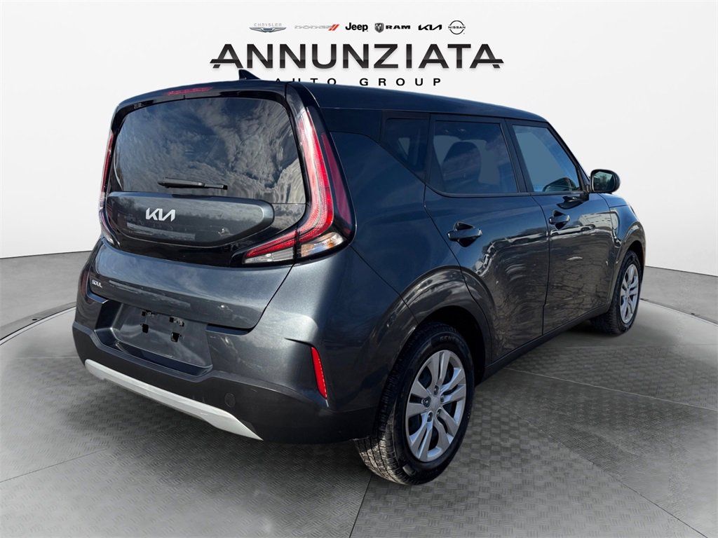 Certified 2023 Kia Soul LX image 5