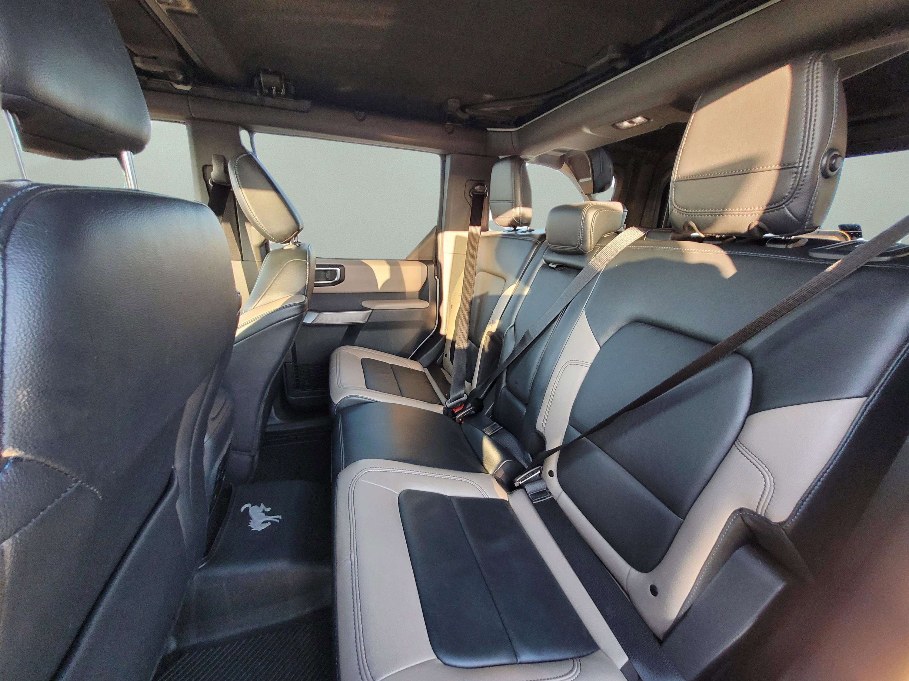 Used 2023 Ford Bronco Wildtrak image 16