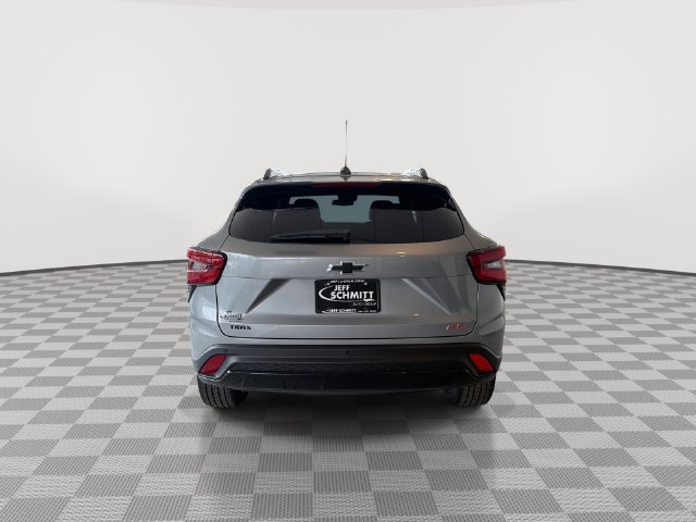 New 2026 Chevrolet Trax RS w/ Driver Confidence Package FWD image 9