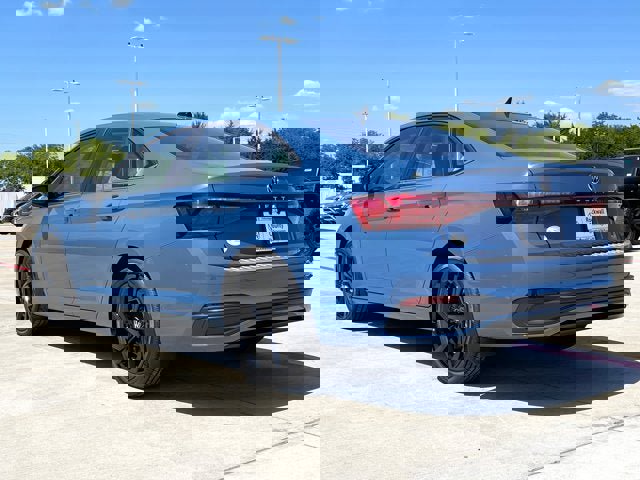 New 2025 Volkswagen Jetta SE image 5