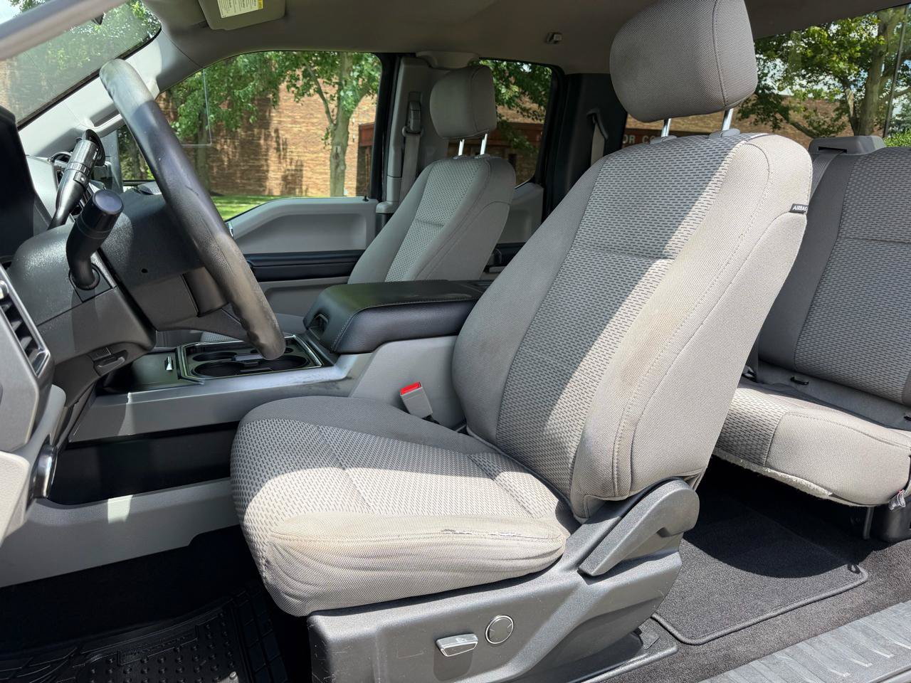 Used 2019 Ford F250 XLT w/ XLT Value Package AWD/4WD image 19