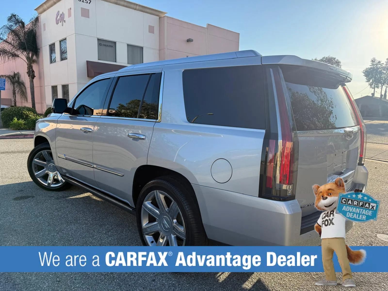 Used 2016 Cadillac Escalade Premium RWD image 9