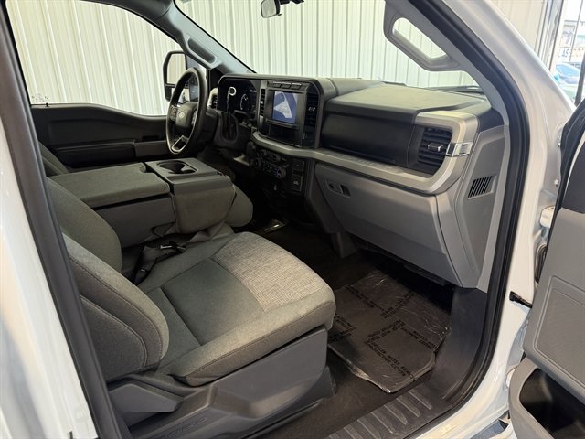 Used 2024 Ford F250 XLT image 28