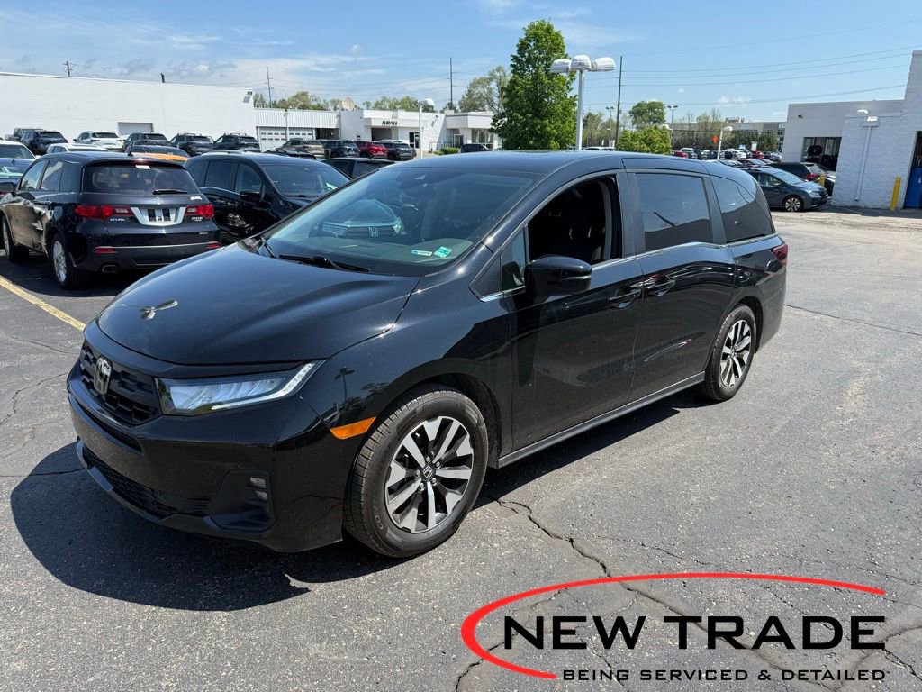 Certified 2025 Honda Odyssey EX-L image 1
