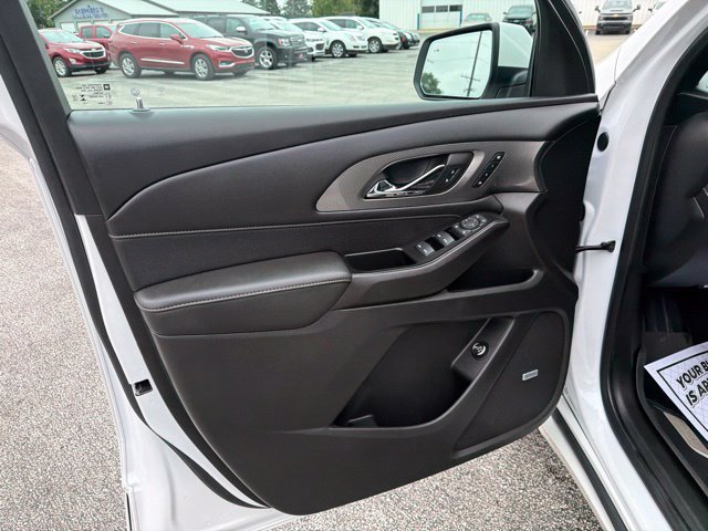 Used 2023 Chevrolet Traverse Premier w/ LPO, Floor Liner Package AWD/4WD image 25