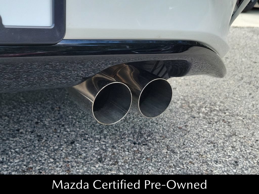 Used 2025 MAZDA MX-5 Miata RF Club RWD image 12